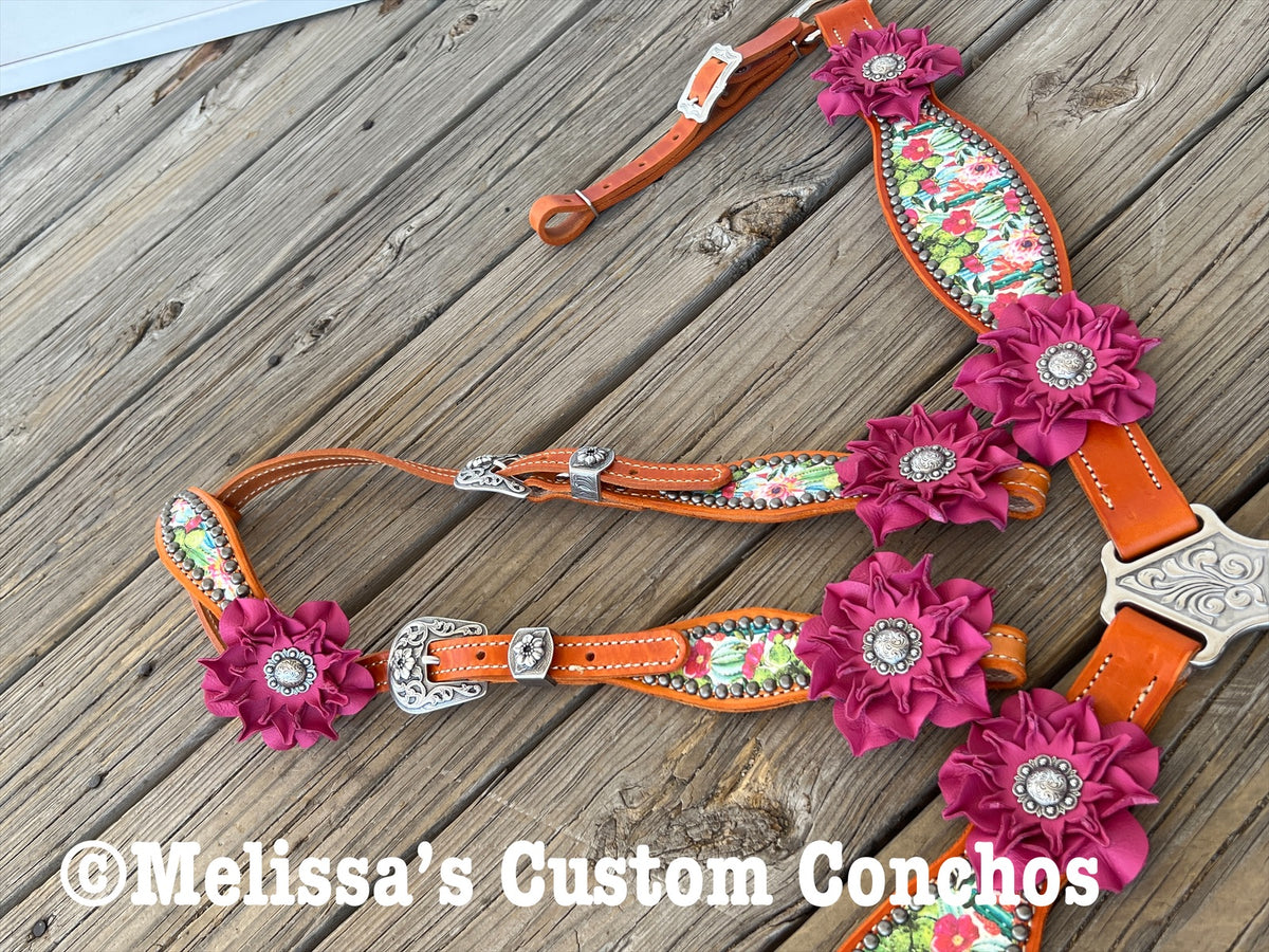 Cactus Headstall with pink Flowers – Melissa’s Custom Conchos